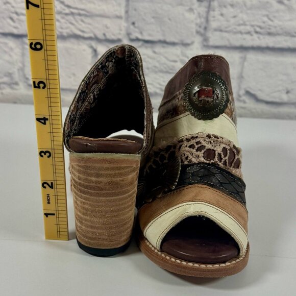 Freebird by Steven FB-BUDHA Heeled Sandals Size 6 Boho Patchwork Western Mule - Picture 11 of 16